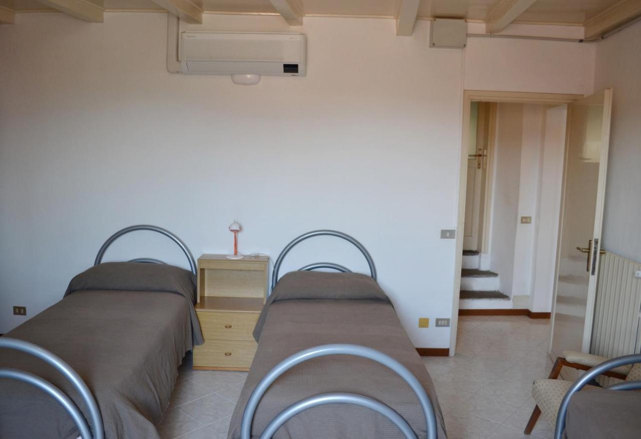 Appartement L'Antico Borgo à Lesa Extérieur photo