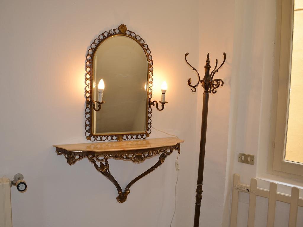Appartement L'Antico Borgo à Lesa Extérieur photo